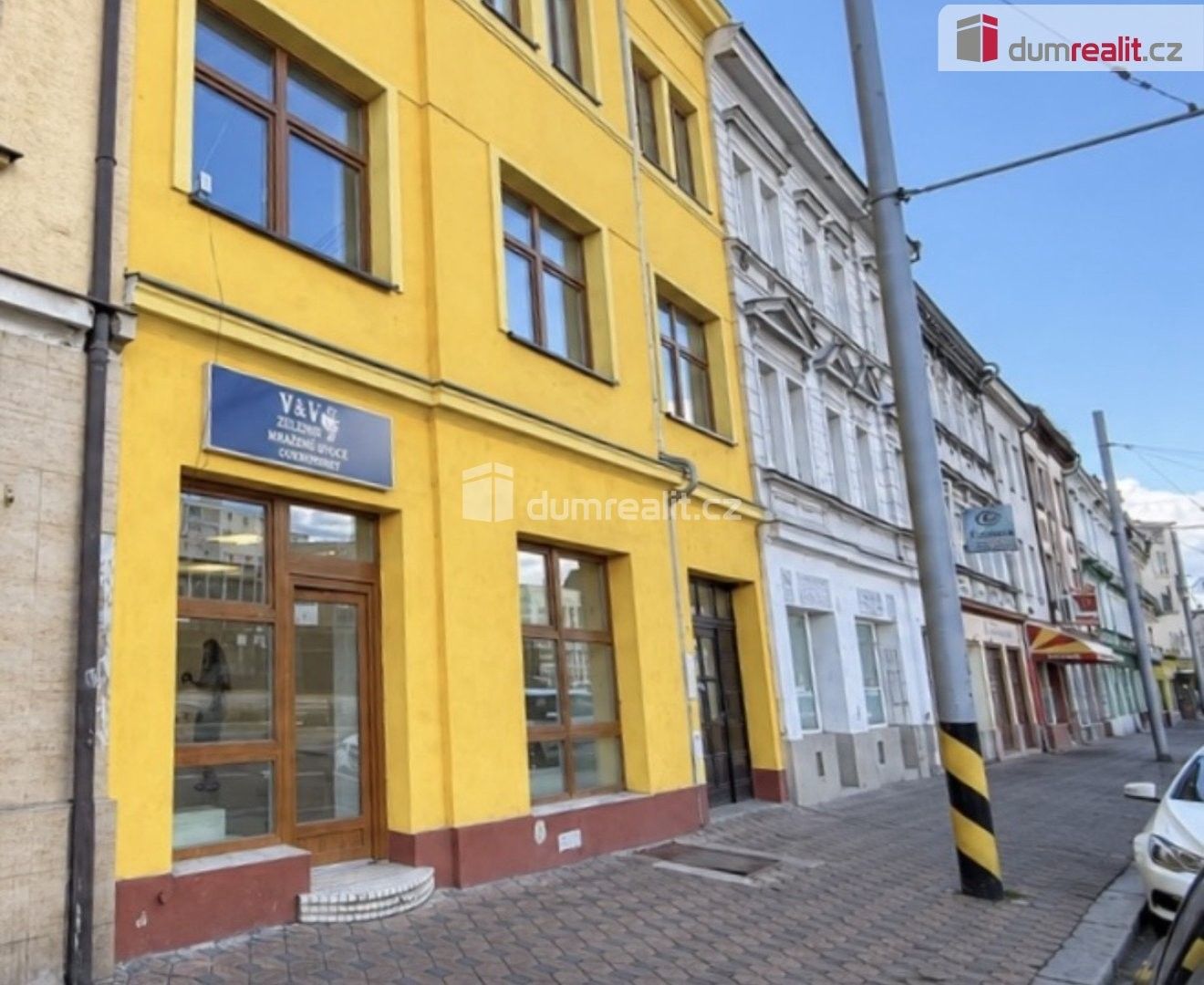 Pronájem komerčního prostoru 140 m² - foto 1