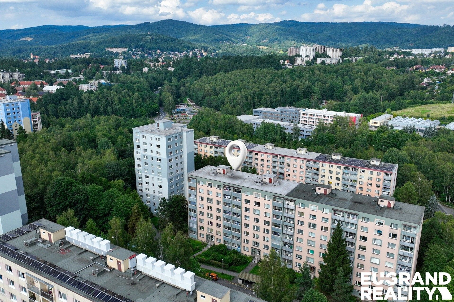 Prodej bytu 4+1 81 m² - foto 1