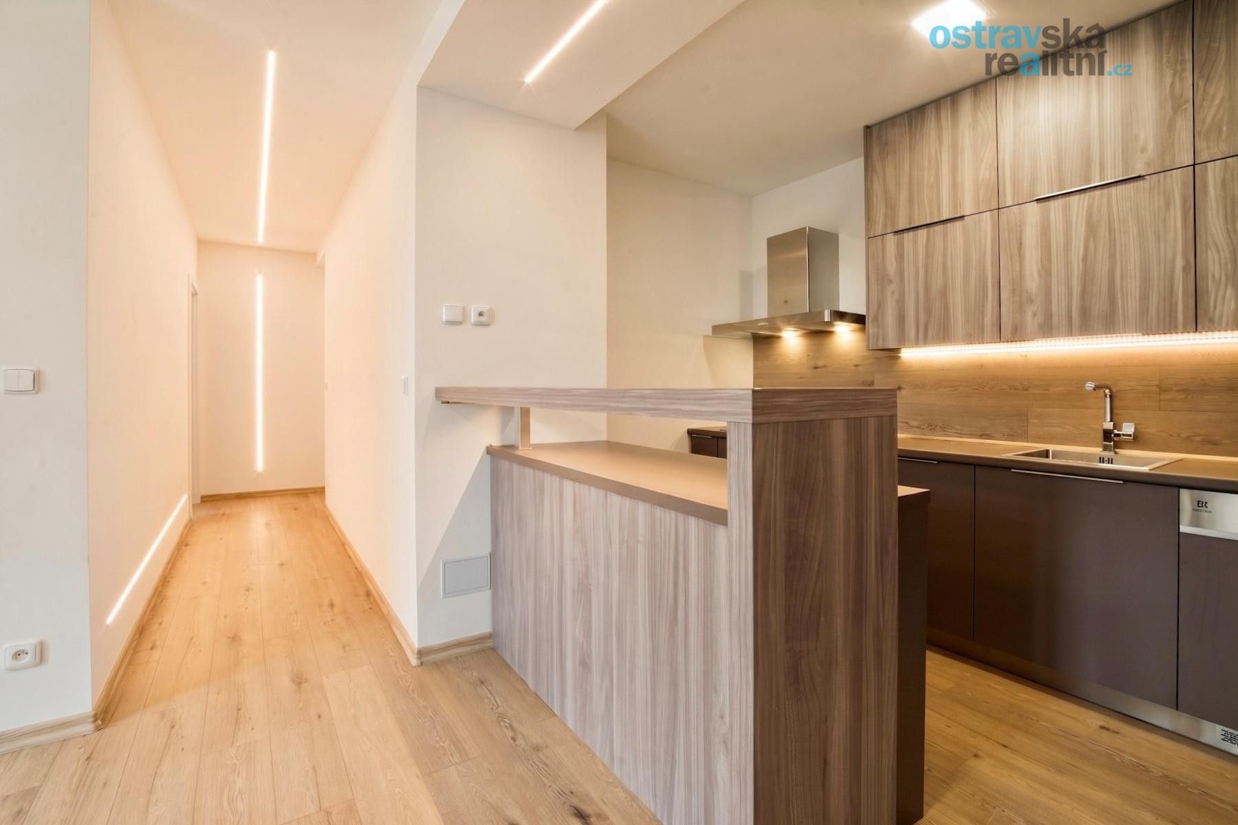 Prodej bytu 3+kk 61 m² - foto 5