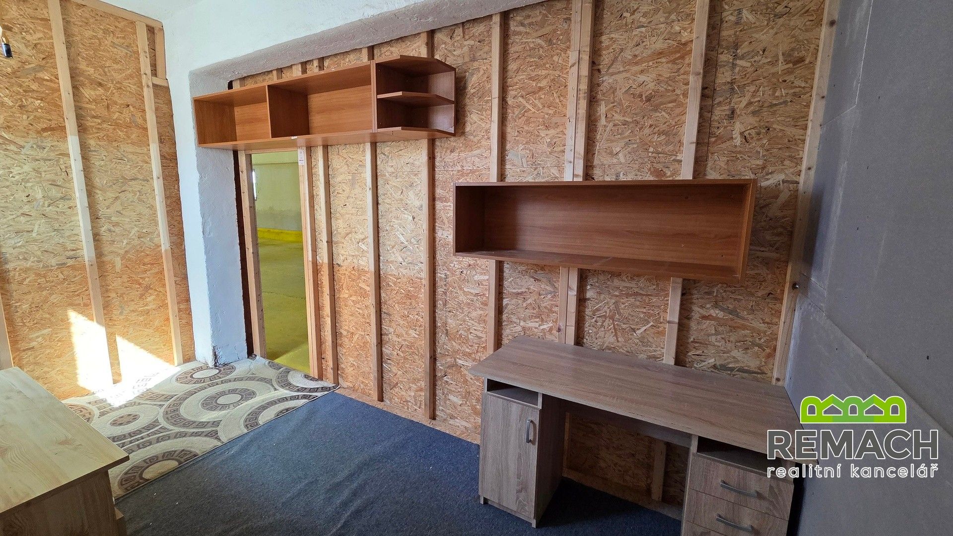 Pronájem komerčního prostoru 300 m² - foto 5