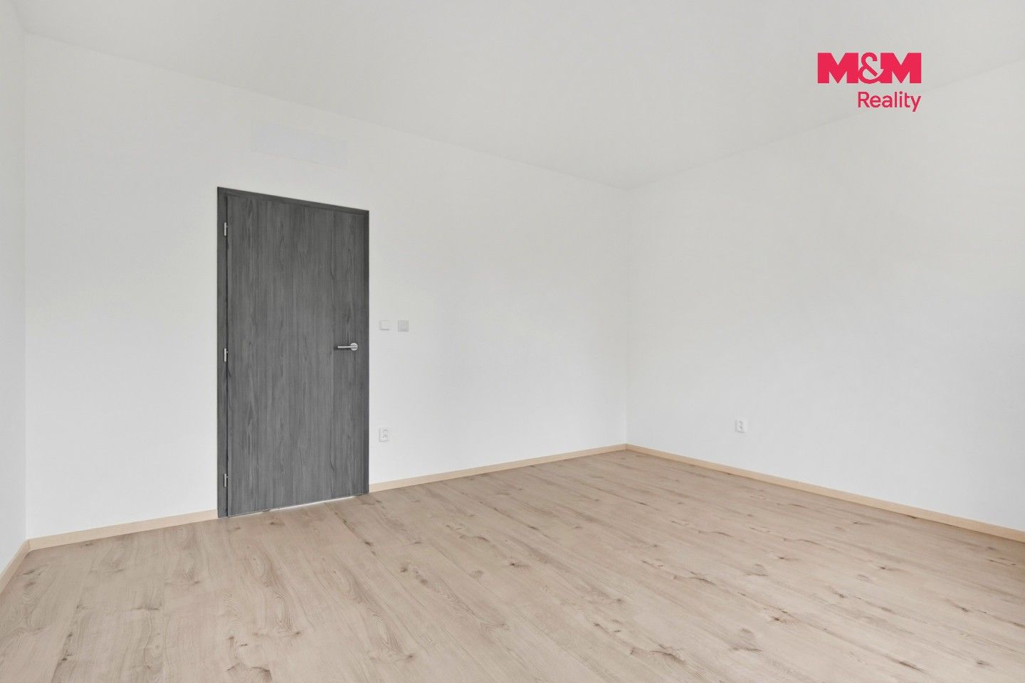 Pronájem bytu 3+kk 80 m² - foto 9