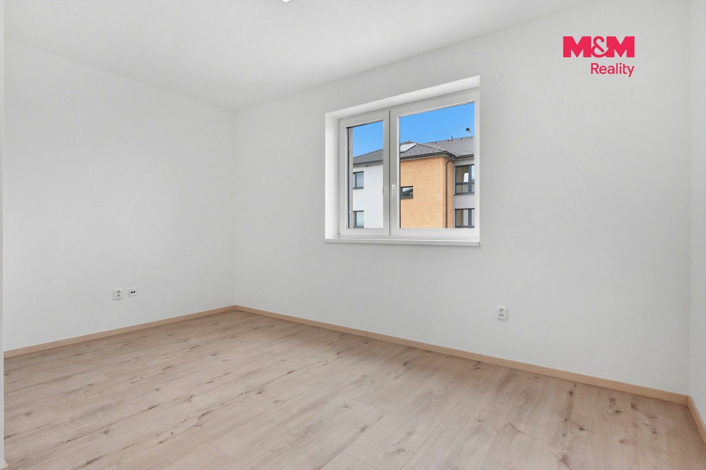 Pronájem bytu 3+kk 80 m² - foto 12