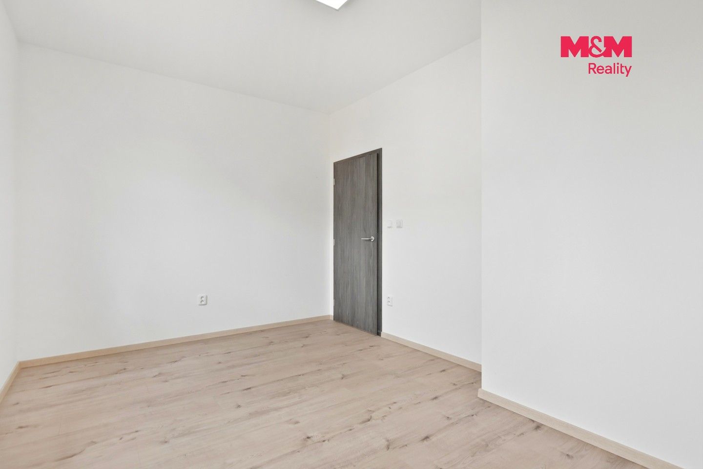 Pronájem bytu 3+kk 80 m² - foto 13