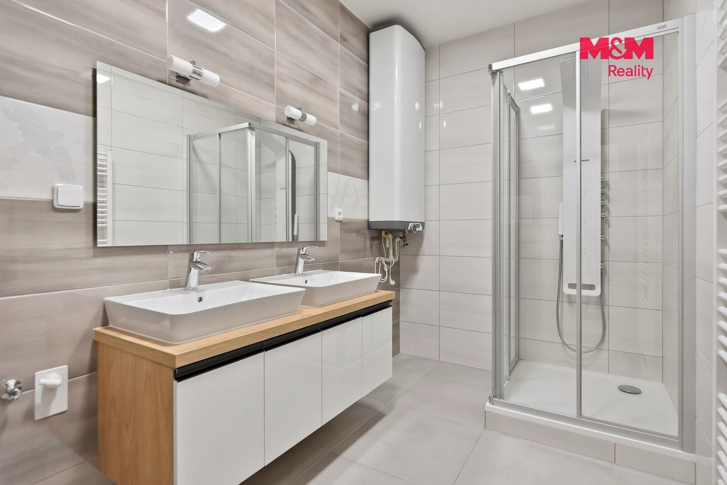 Pronájem bytu 3+kk 80 m² - foto 16