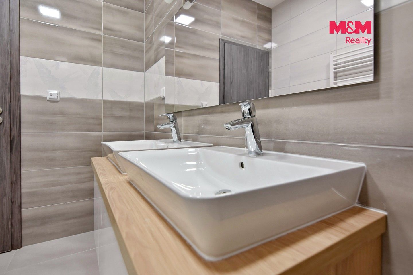 Pronájem bytu 3+kk 80 m² - foto 17