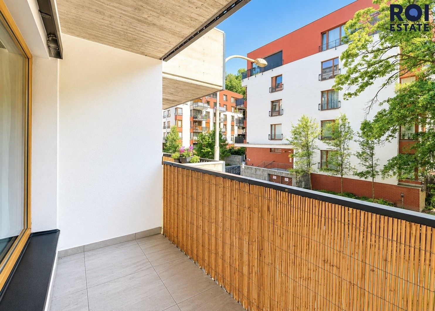 Pronájem bytu 2+kk 55 m² - foto 5
