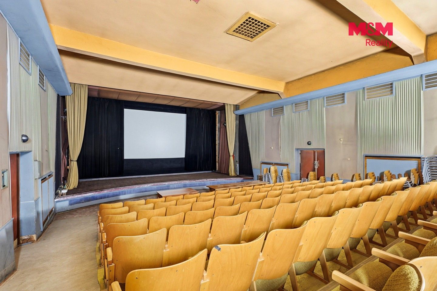 Prodej nemovitosti 620 m² - foto 5