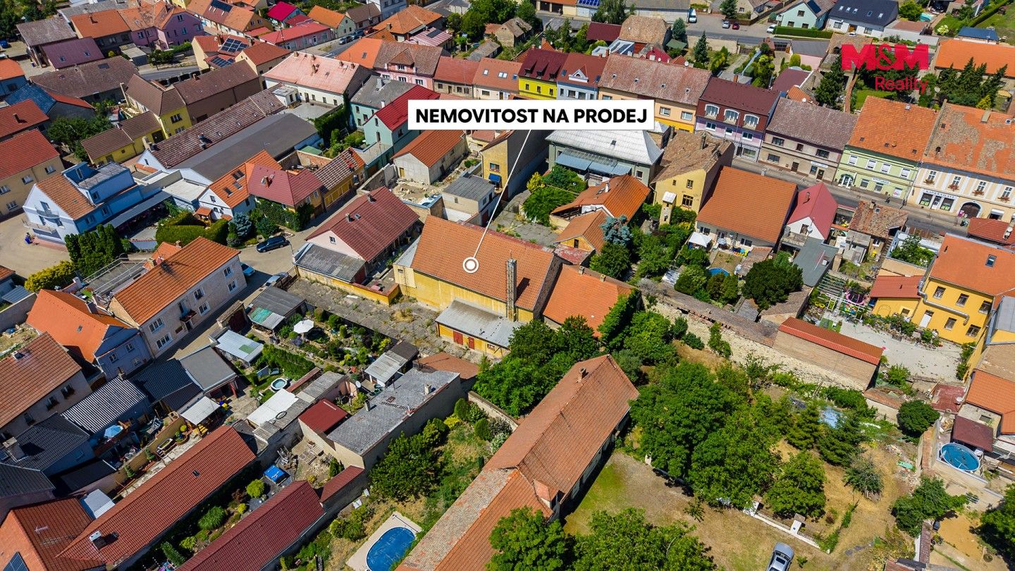 Prodej nemovitosti 620 m² - foto 2