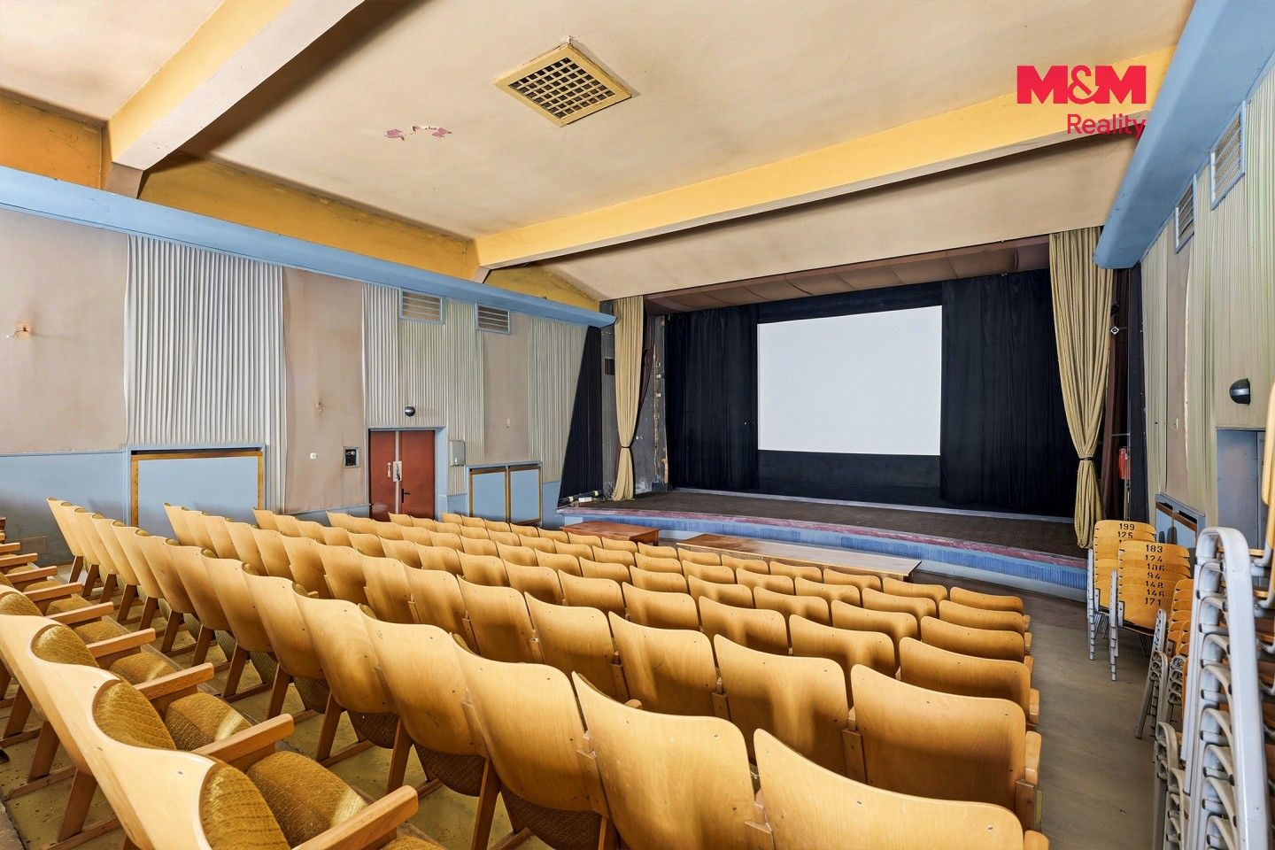 Prodej nemovitosti 620 m² - foto 12