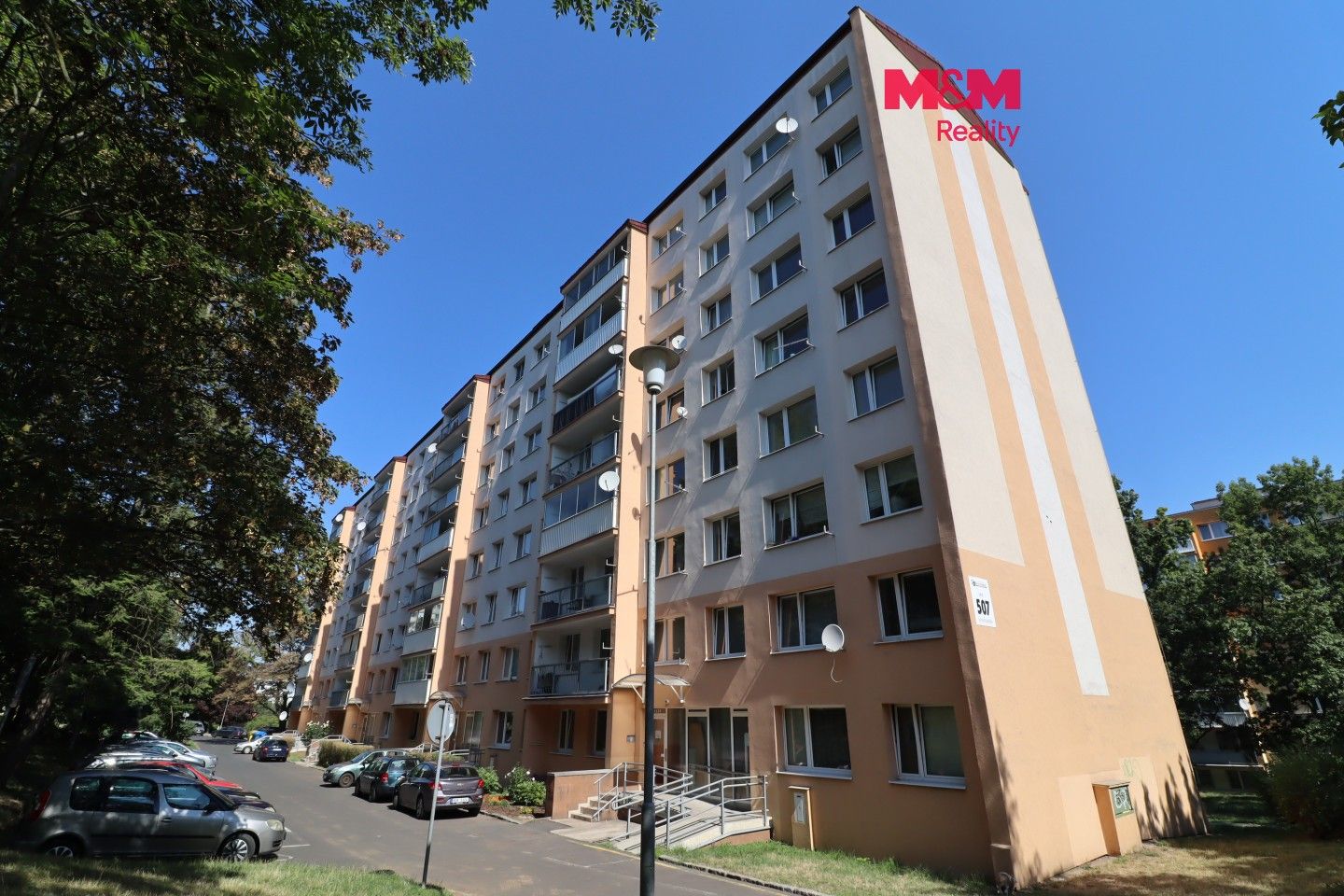 Prodej bytu 1+kk 27 m² - foto 1