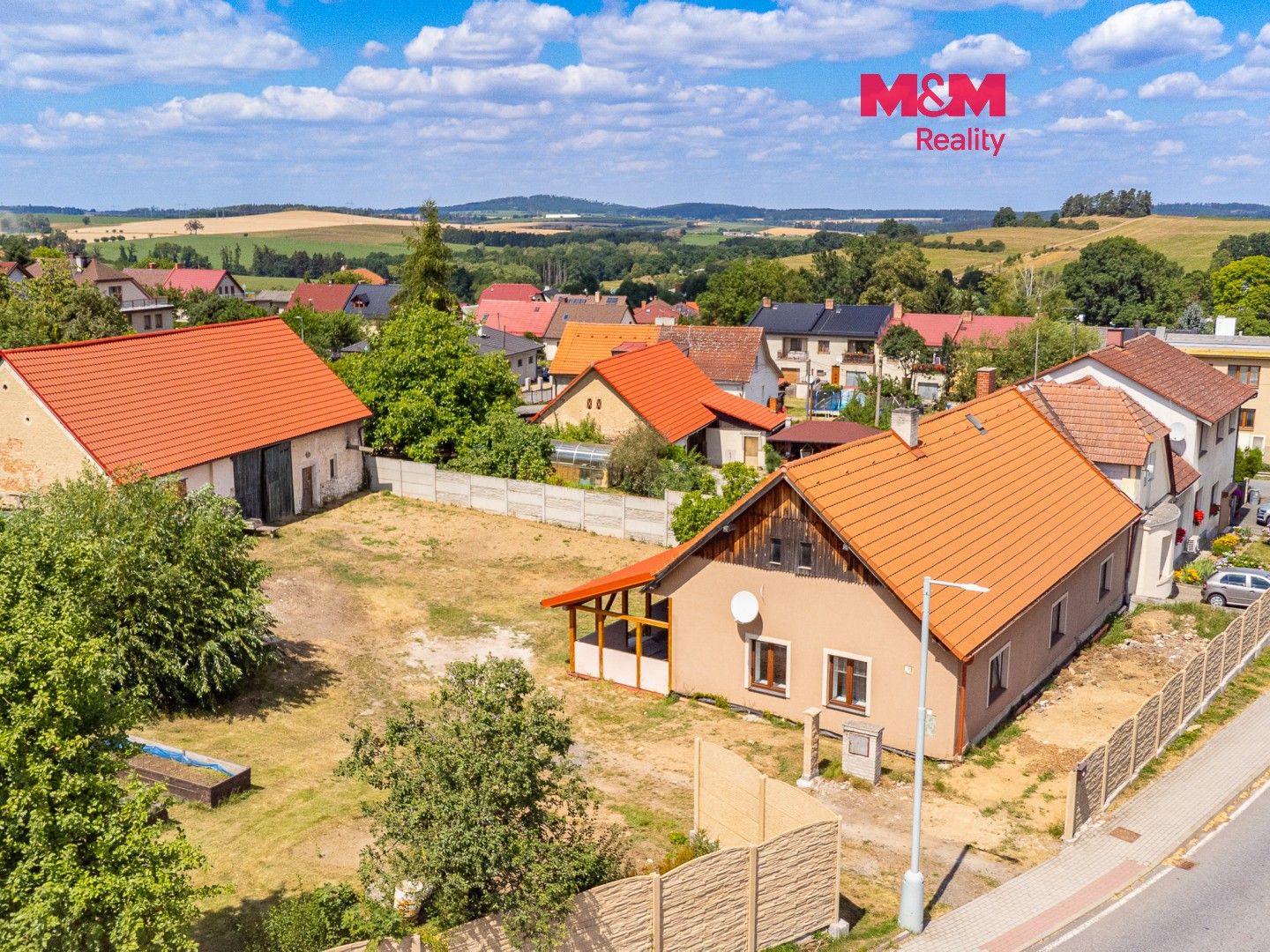 Prodej domu 143 m² - foto 1