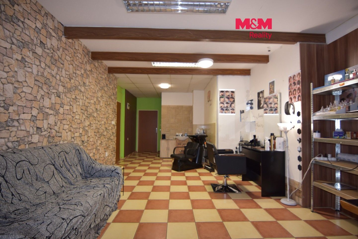 Pronájem komerčního prostoru 44 m² - foto 1