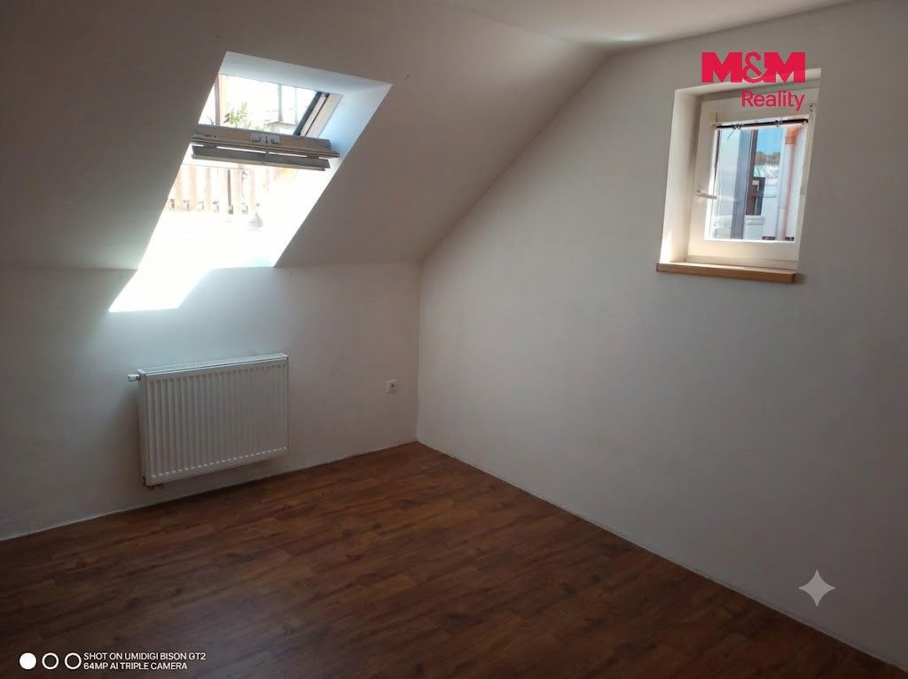 Pronájem bytu 3+kk 95 m² - foto 3