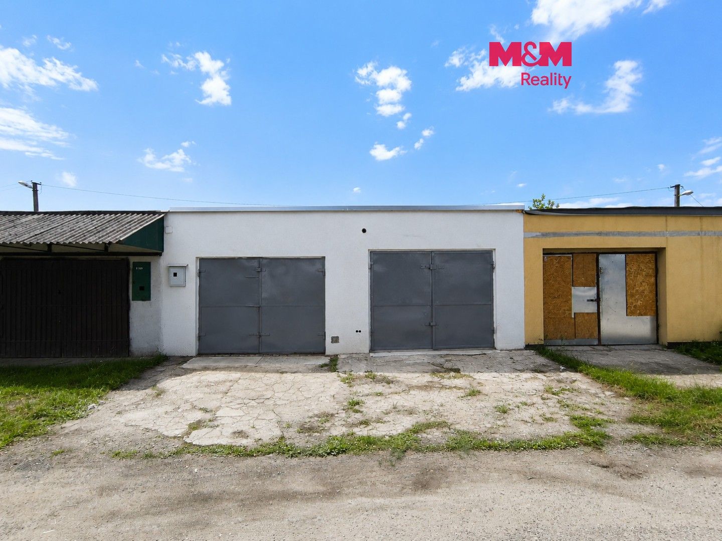 Prodej nemovitosti 42 m² - foto 1