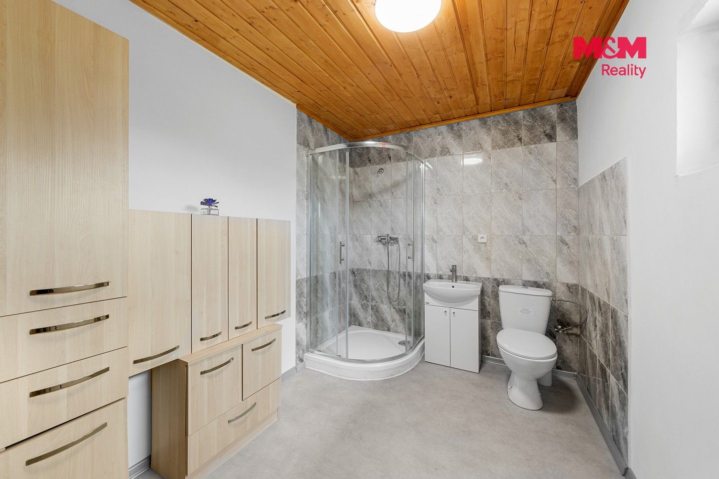 Prodej komerčního prostoru 550 m² - foto 11