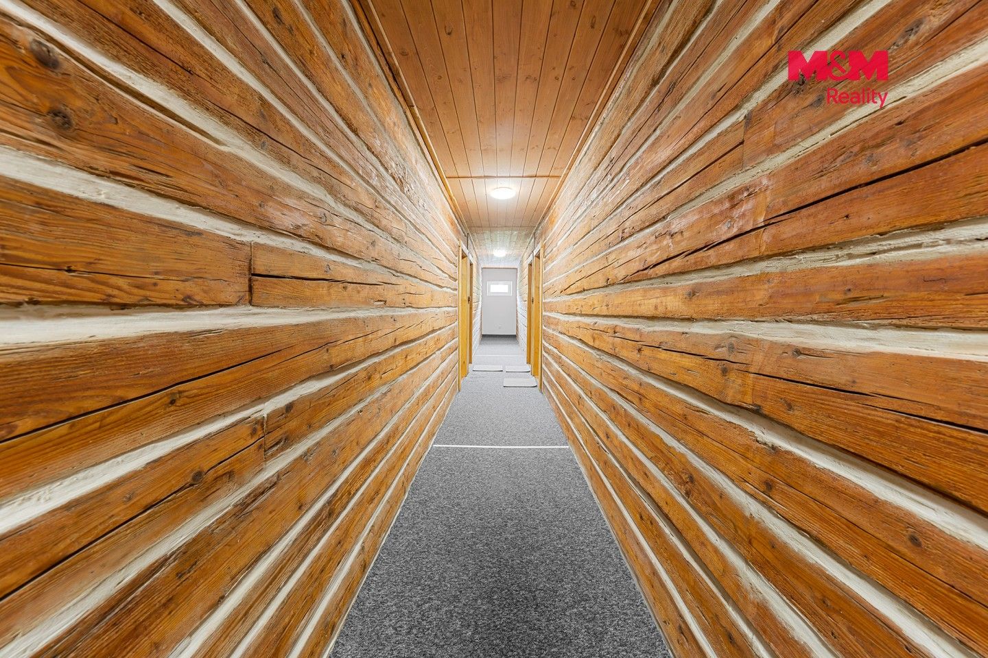 Prodej komerčního prostoru 550 m² - foto 12