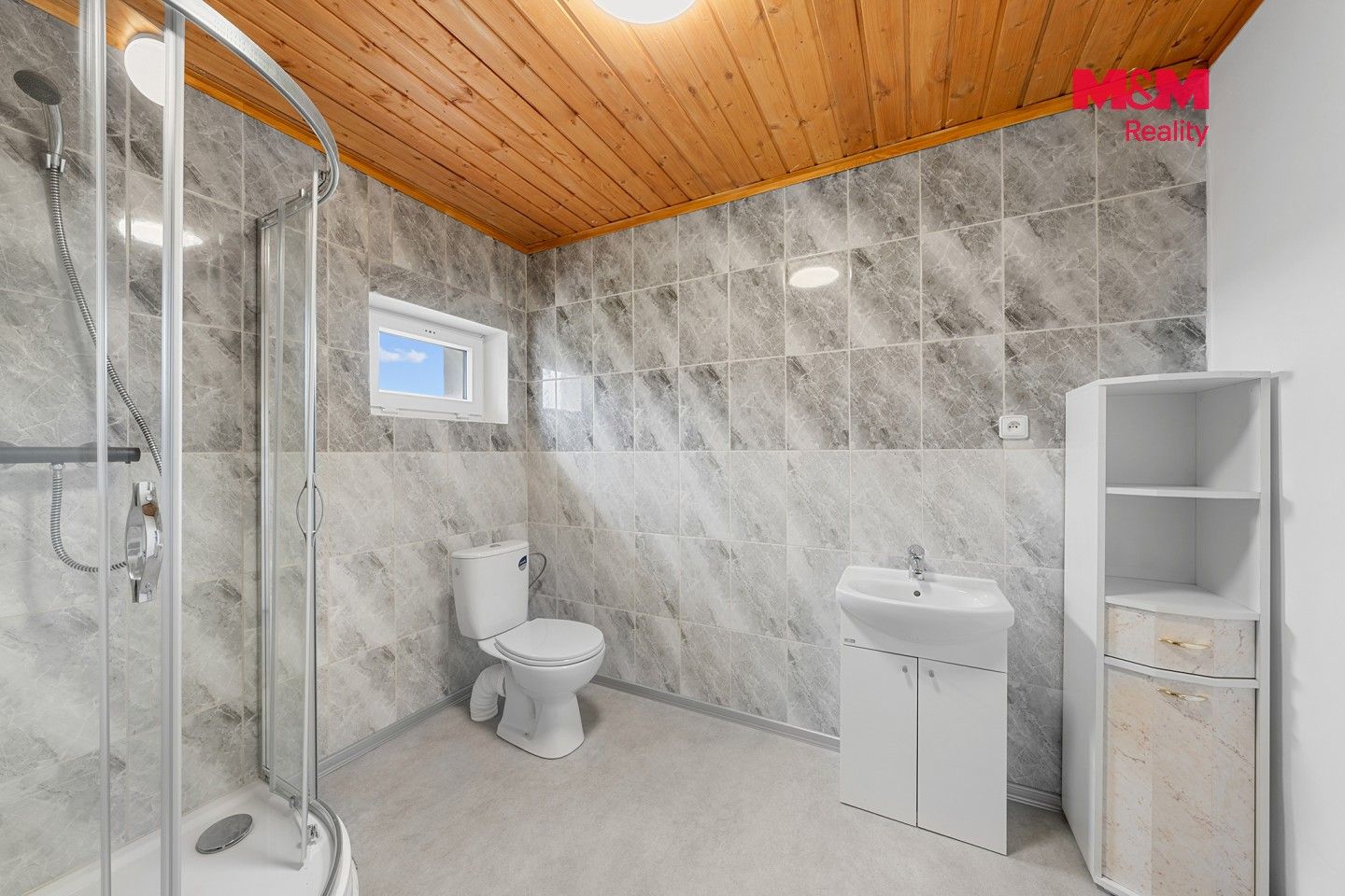 Prodej komerčního prostoru 550 m² - foto 13