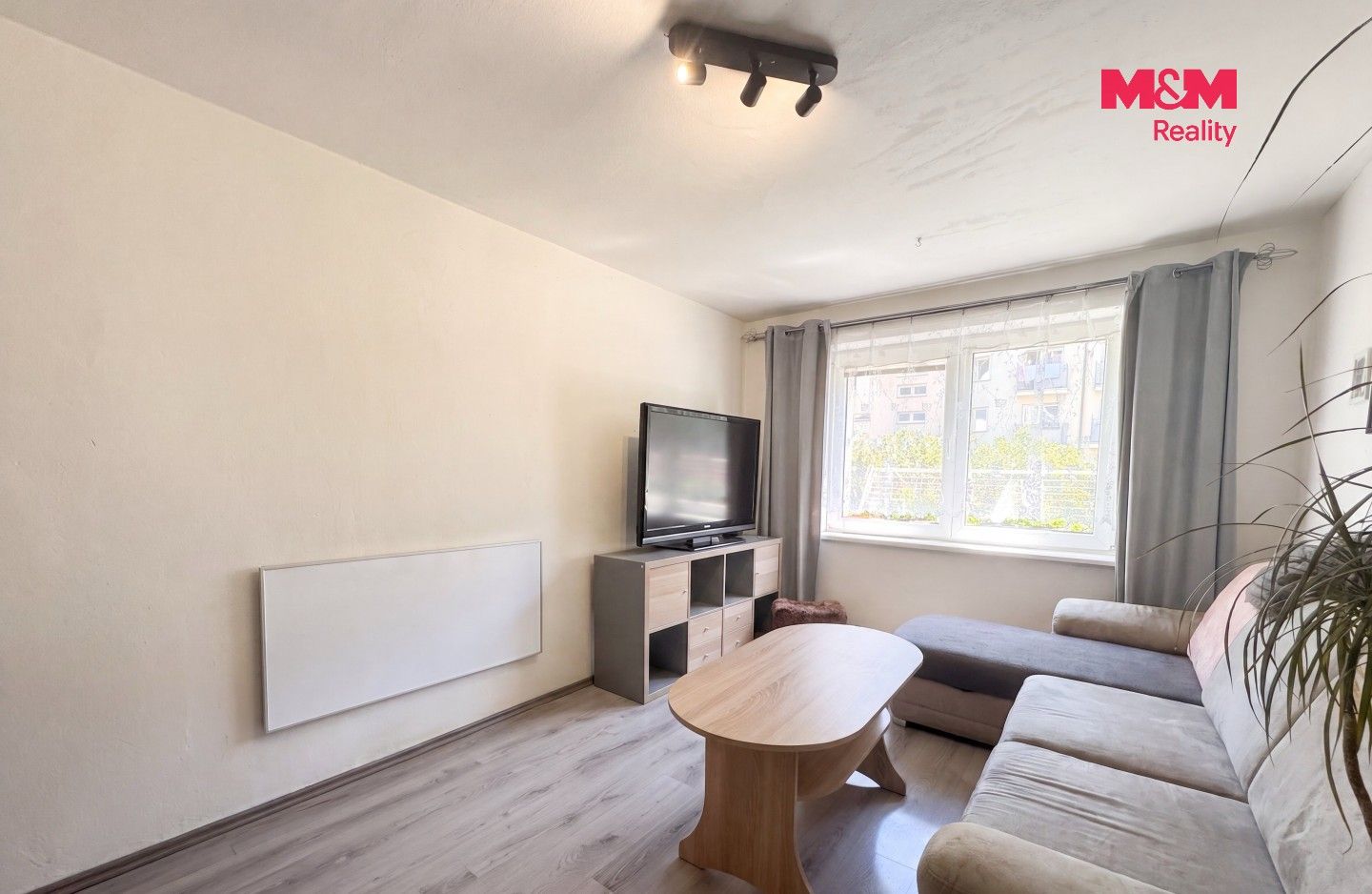Prodej bytu 2+1 41 m² - foto 3