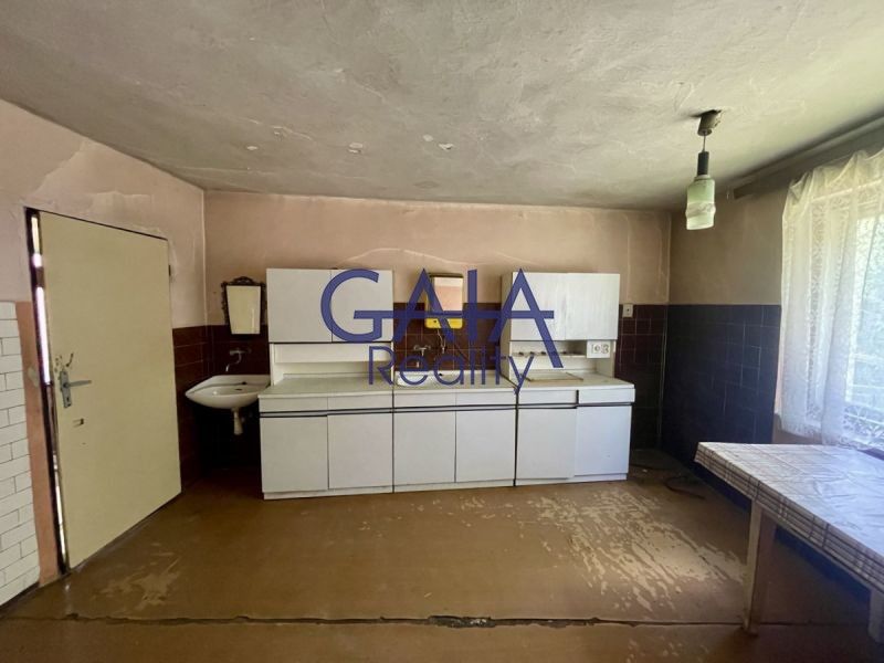 Prodej domu 80 m² - foto 2