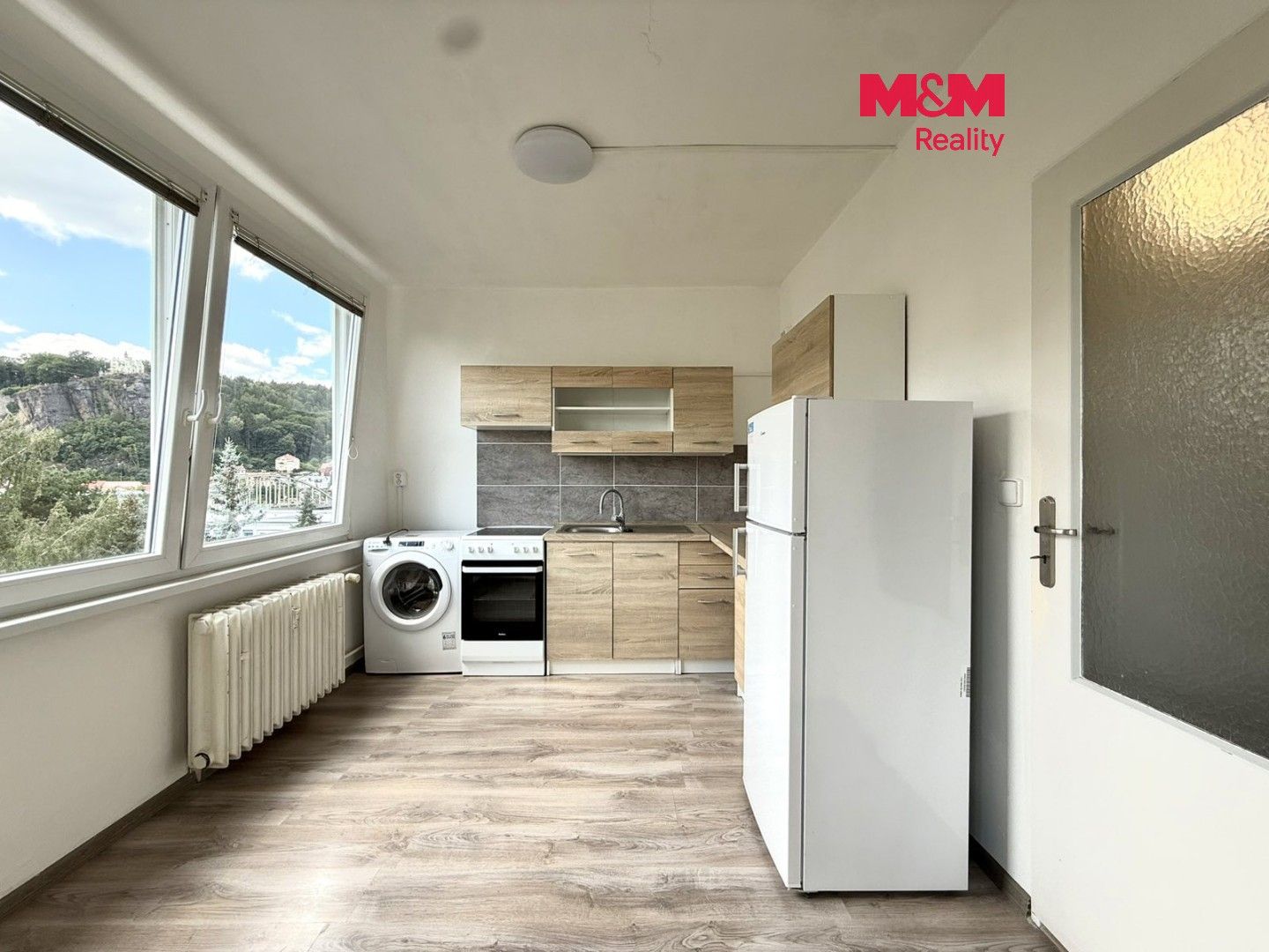 Pronájem bytu 1+1 28 m² - foto 1