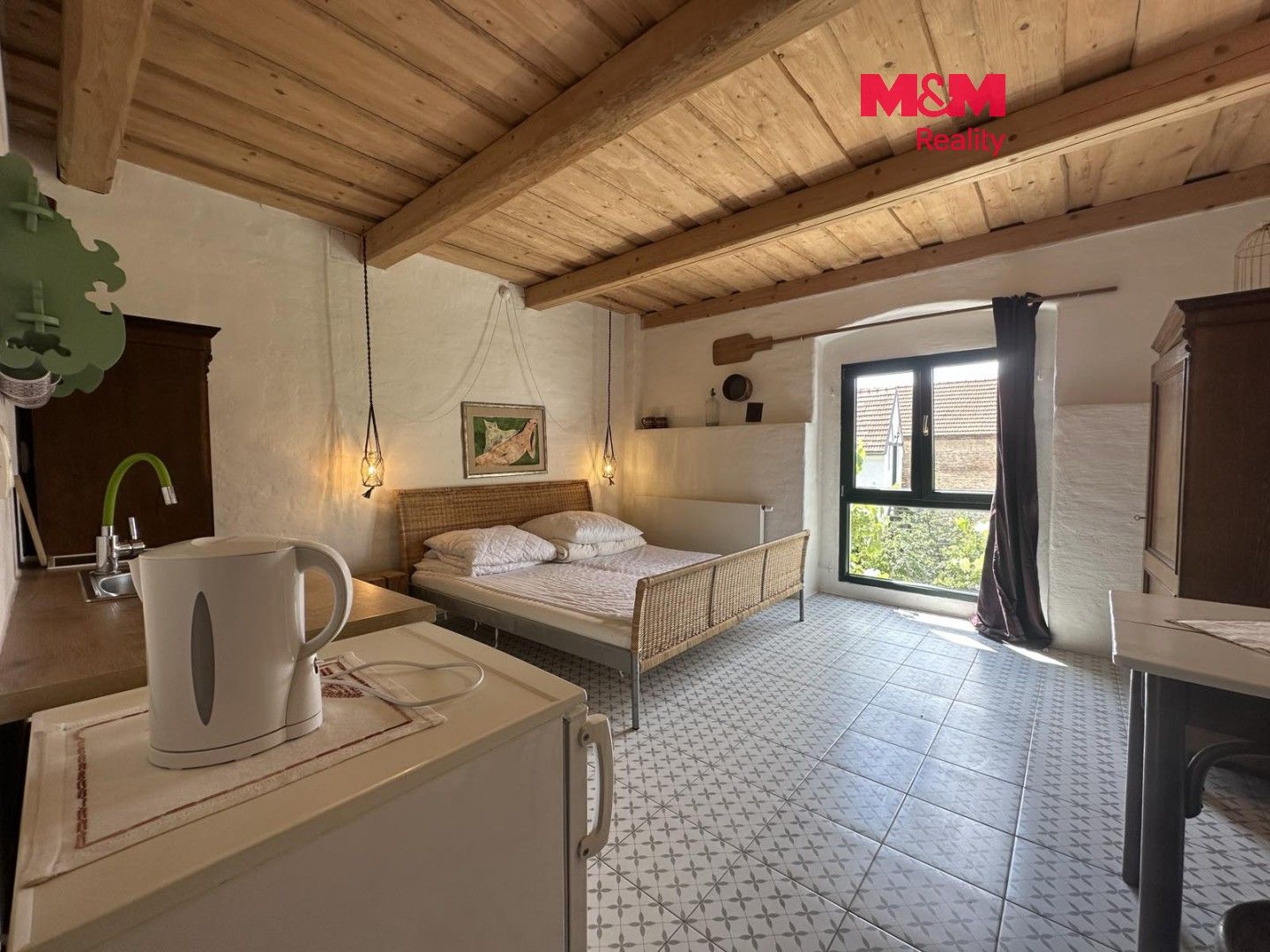 Pronájem bytu 1+kk 28 m² - foto 1
