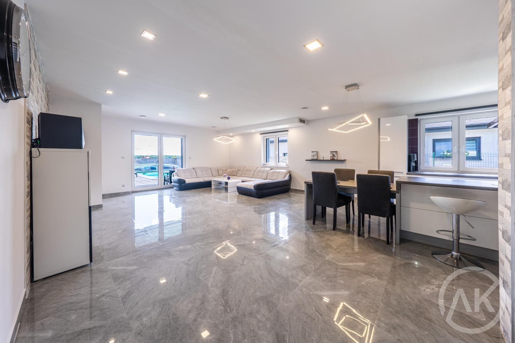 Prodej domu 163 m² - foto 4