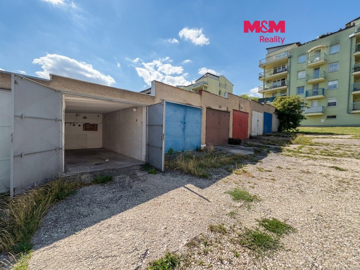 Prodej nemovitosti 15 m² - foto 1