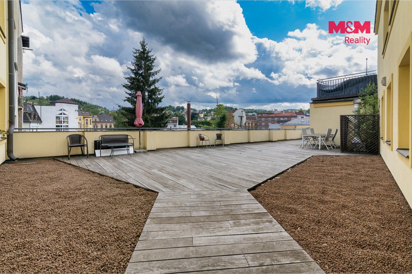 Pronájem bytu 2+kk 54 m² - foto 4
