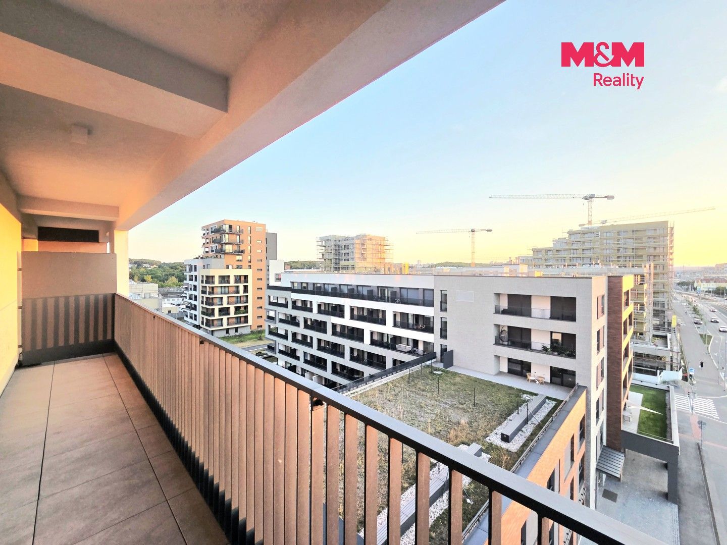 Pronájem bytu 2+kk 67 m² - foto 10