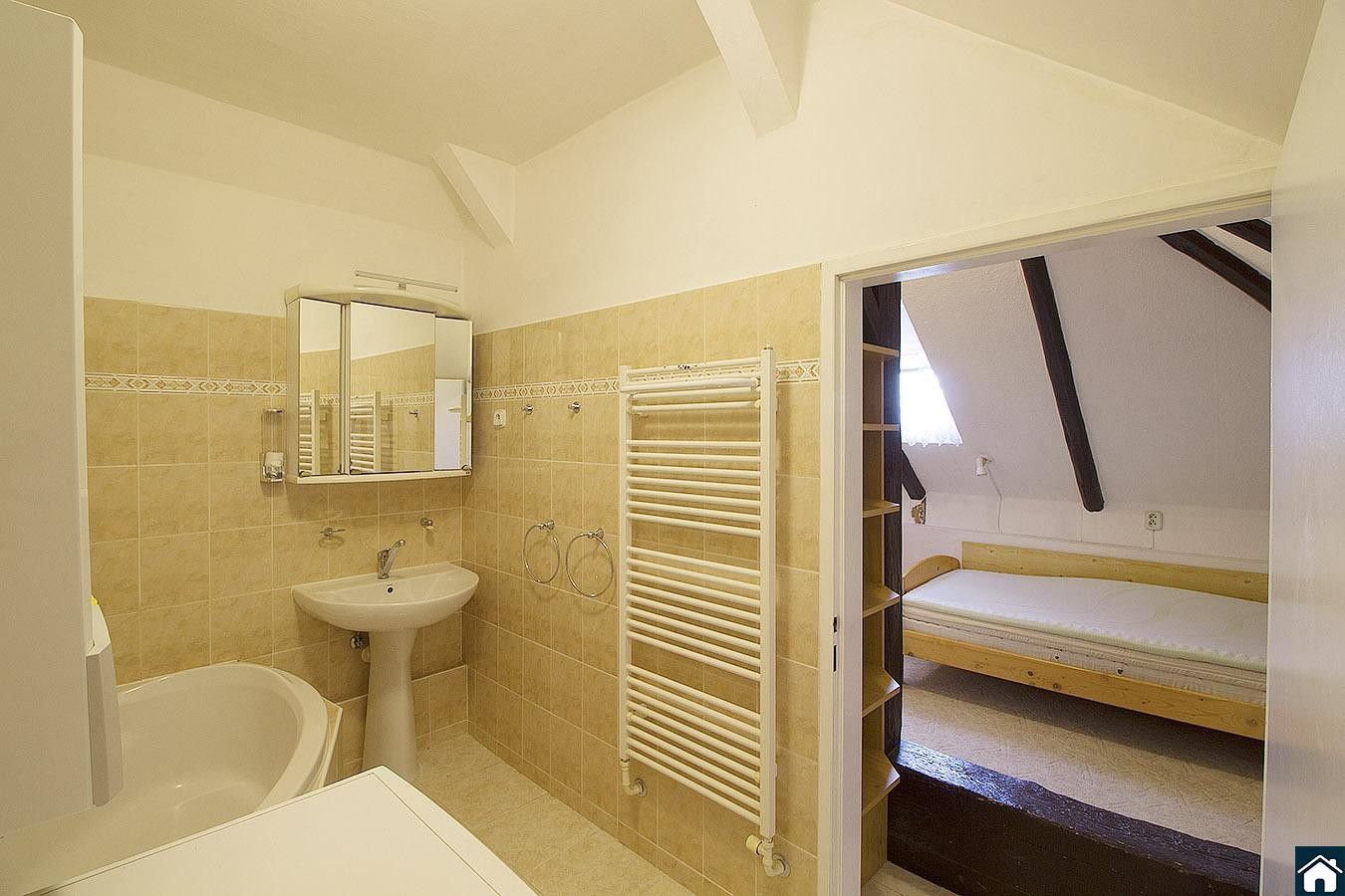 Prodej bytu 2+1 80 m² - foto 4
