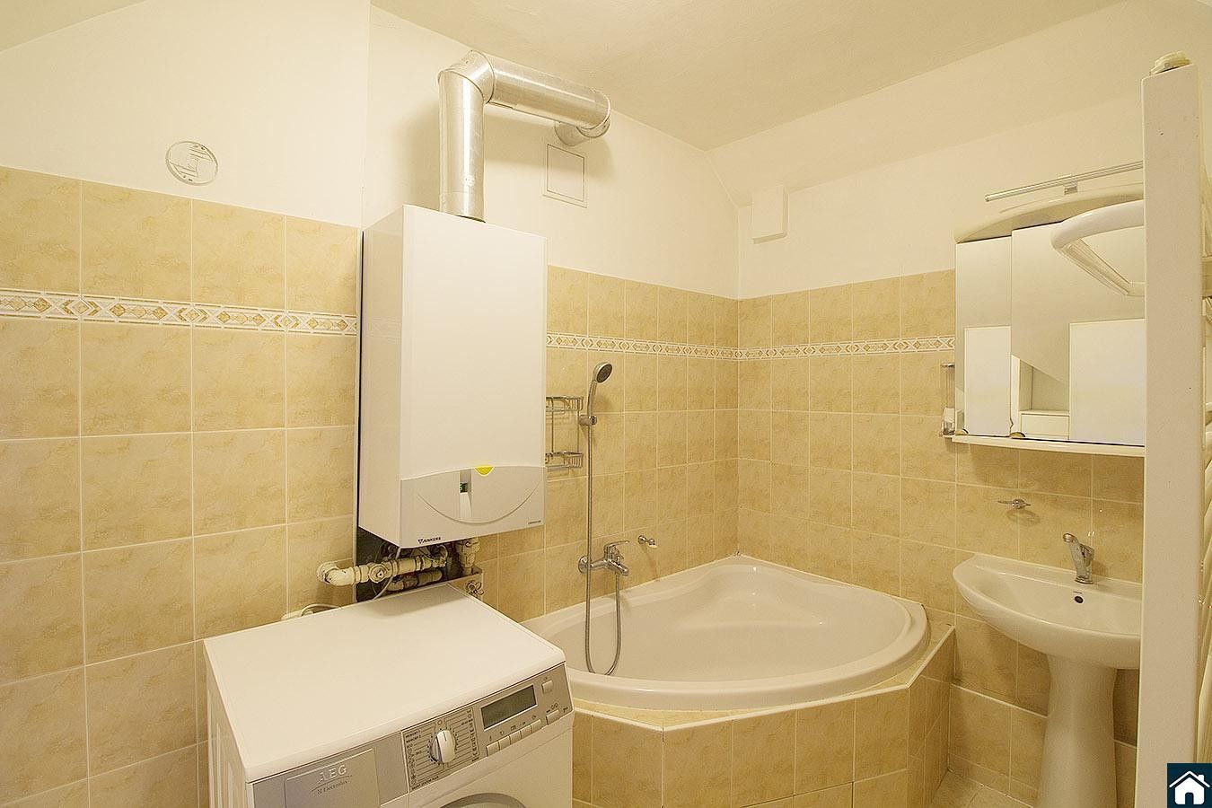 Prodej bytu 2+1 80 m² - foto 6