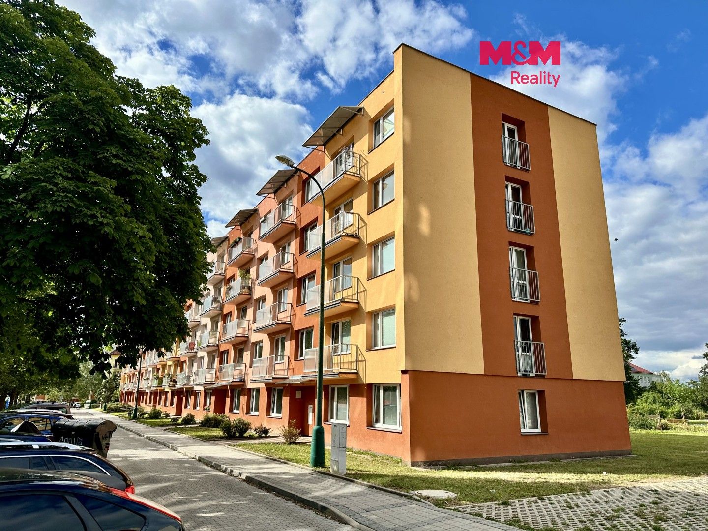 Prodej bytu 4+1 64 m² - foto 1