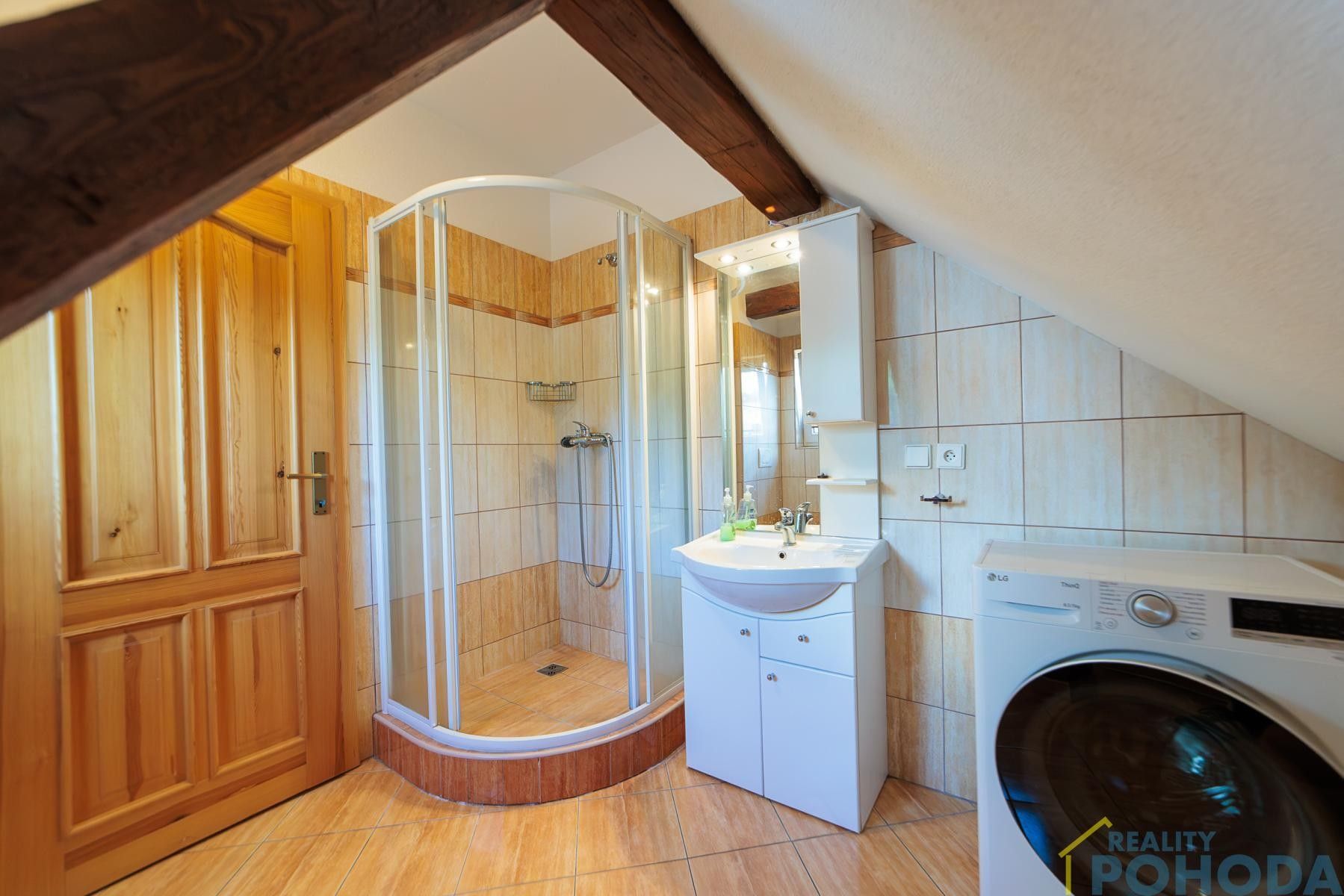 Prodej komerčního prostoru 4752 m² - foto 22