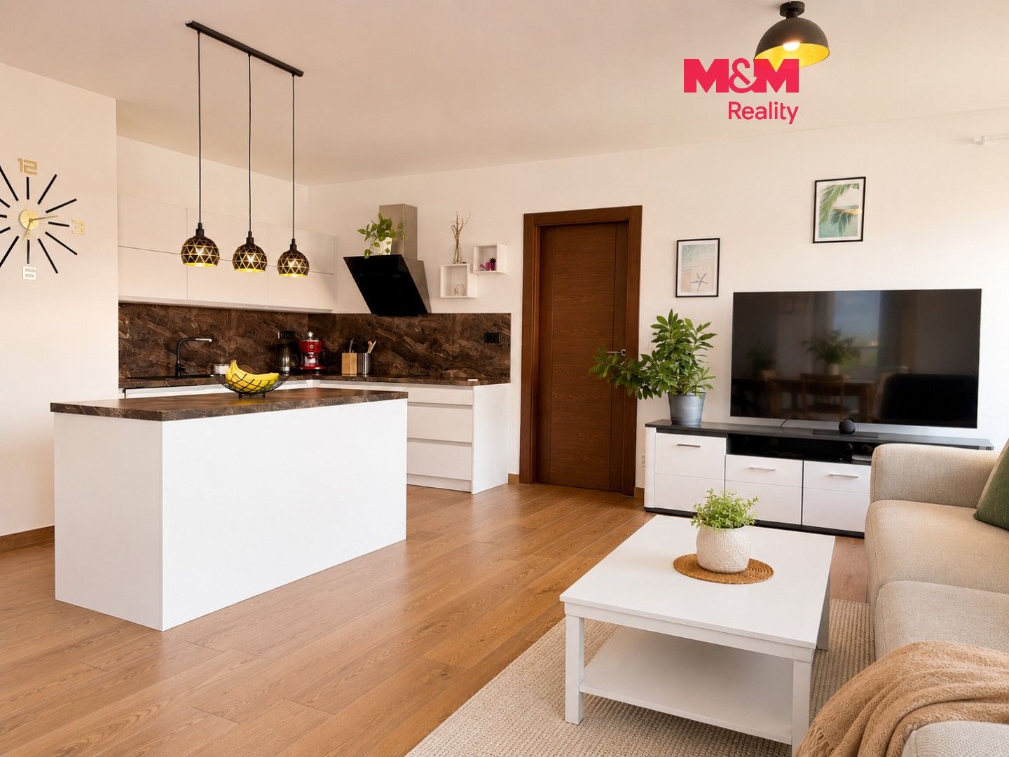 Pronájem bytu 3+kk 96 m² - foto 1