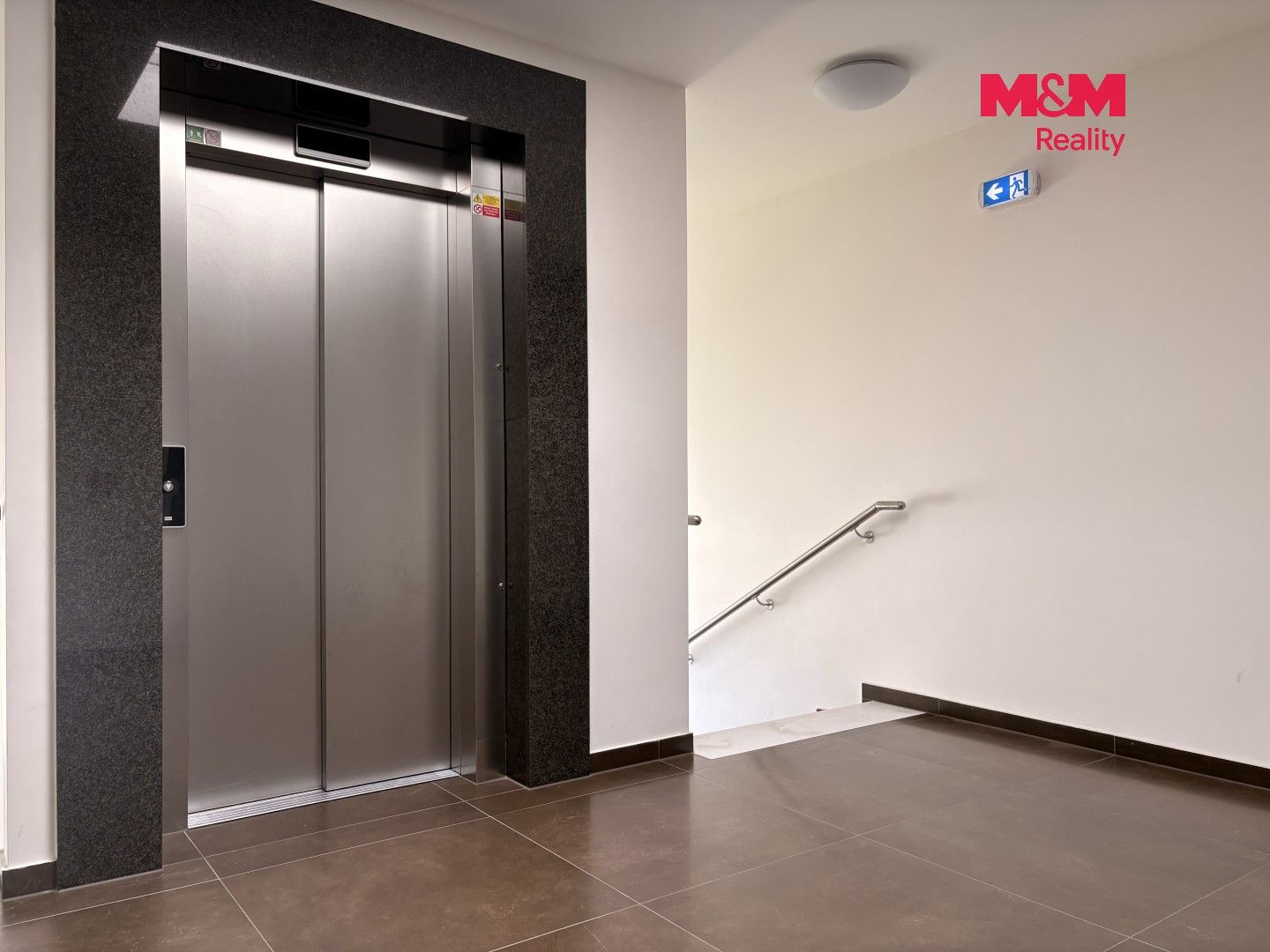 Pronájem bytu 3+kk 96 m² - foto 14