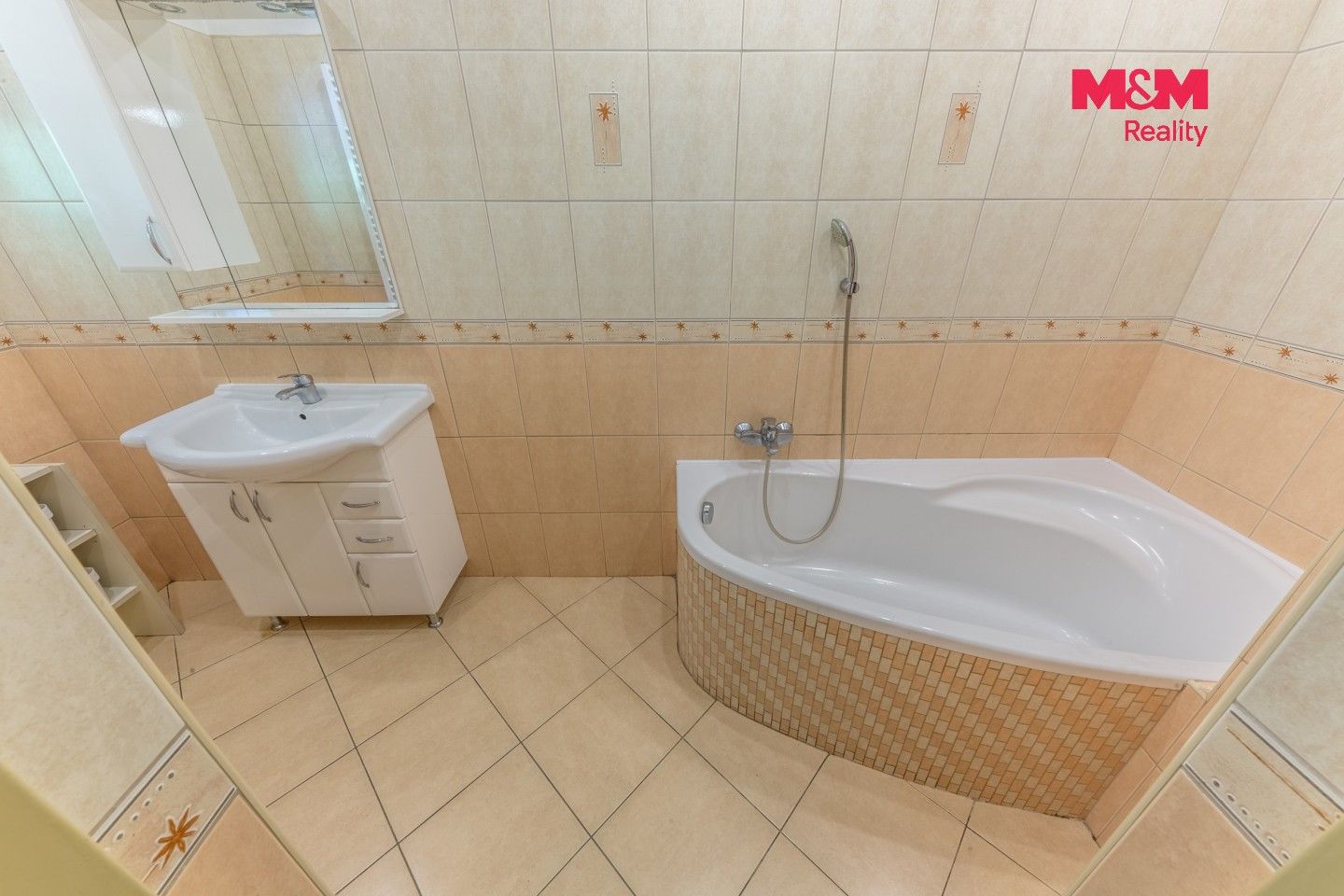 Prodej domu 450 m² - foto 5