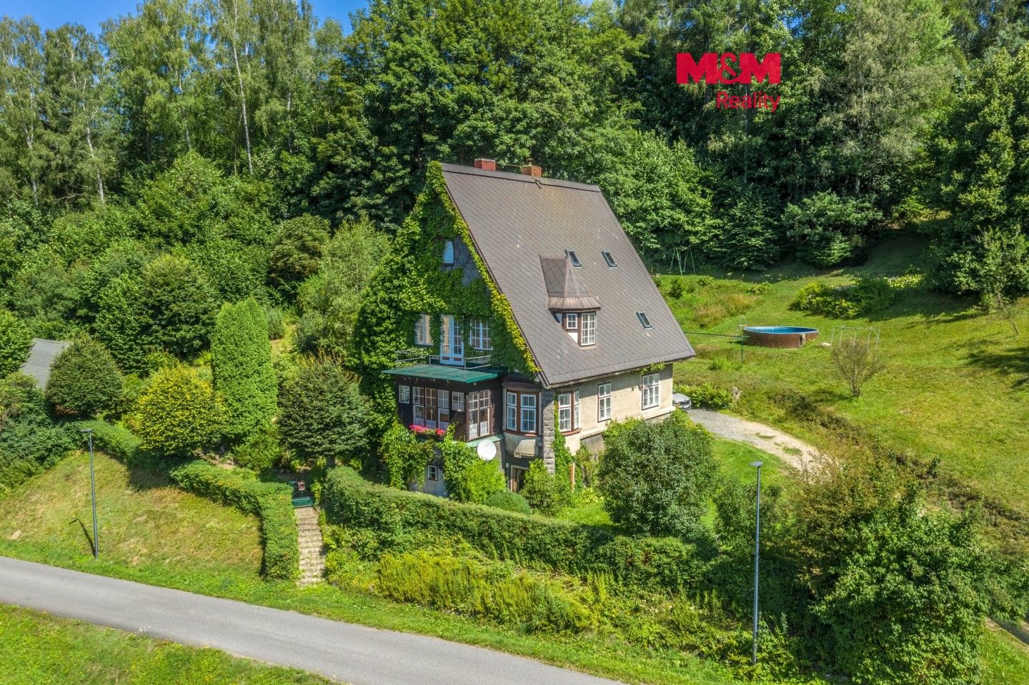 Prodej domu 450 m² - foto 1