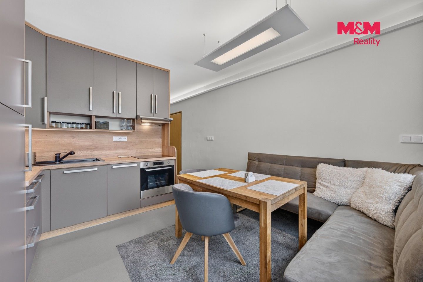 Prodej bytu 2+1 62 m² - foto 2