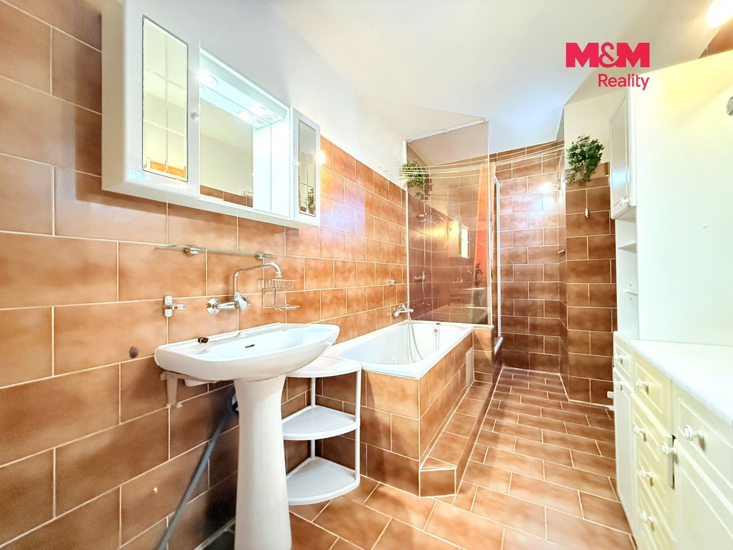 Pronájem bytu 3+1 84 m² - foto 3