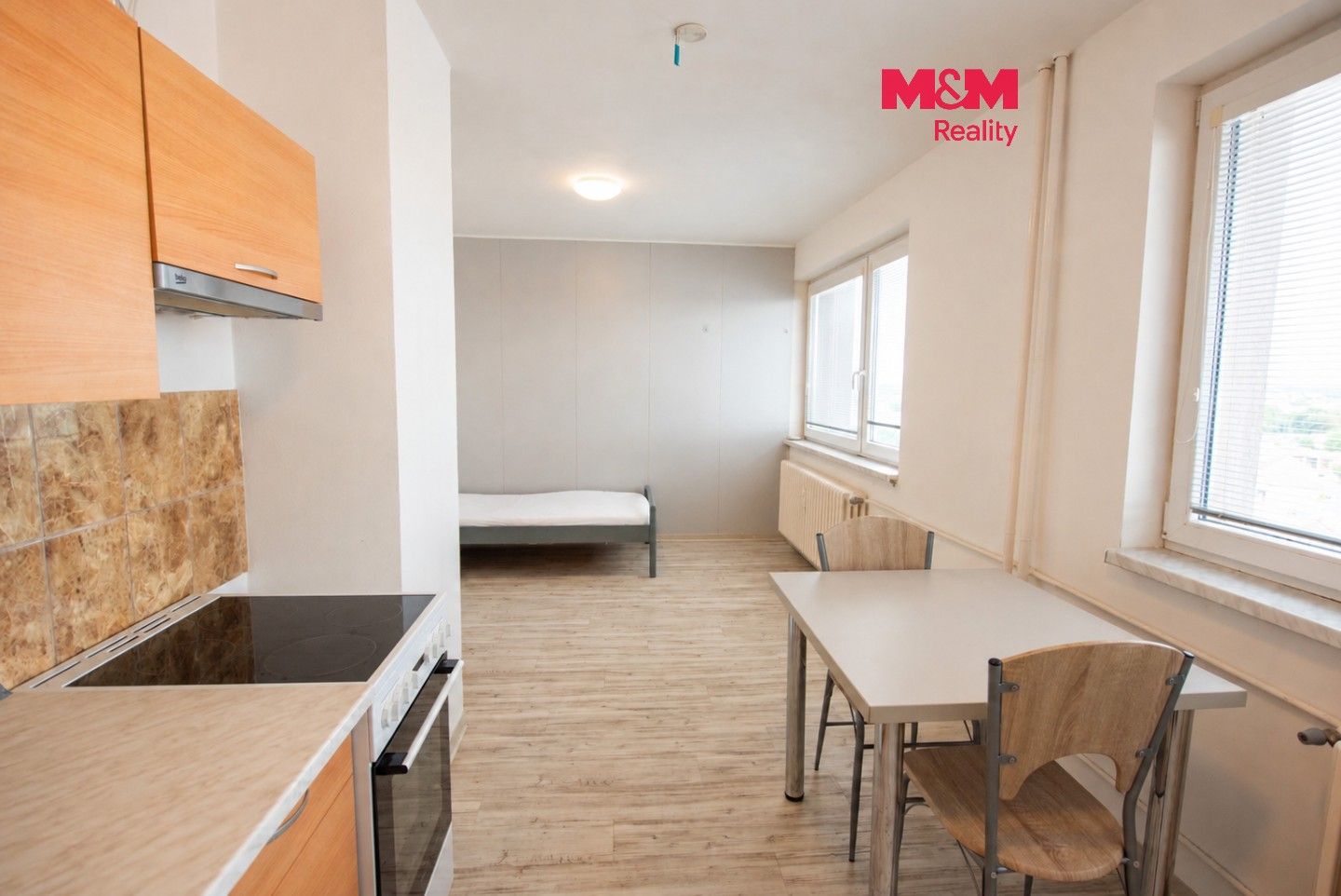 Pronájem bytu 1+kk 32 m² - foto 1