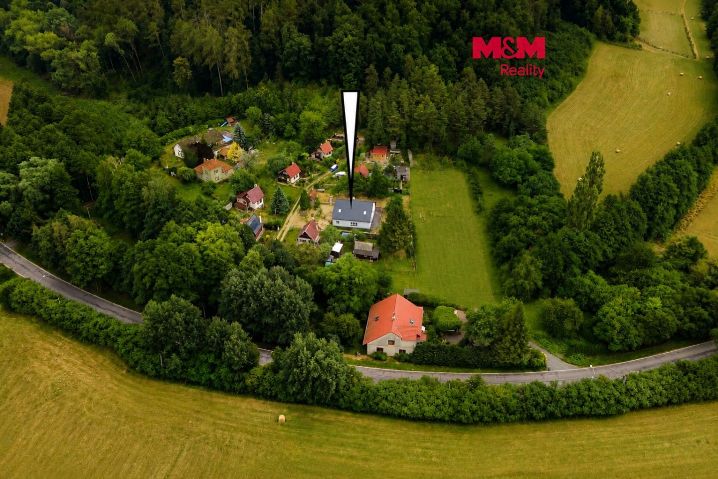 Prodej domu 220 m² - foto 1