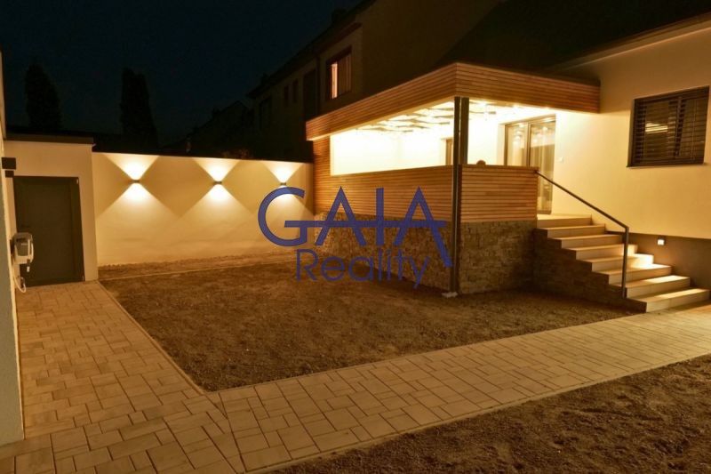 Prodej domu 198 m² - foto 14