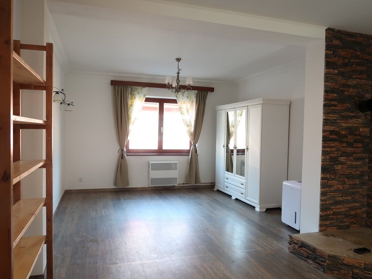 Pronájem bytu 3+1 100 m² - foto 5
