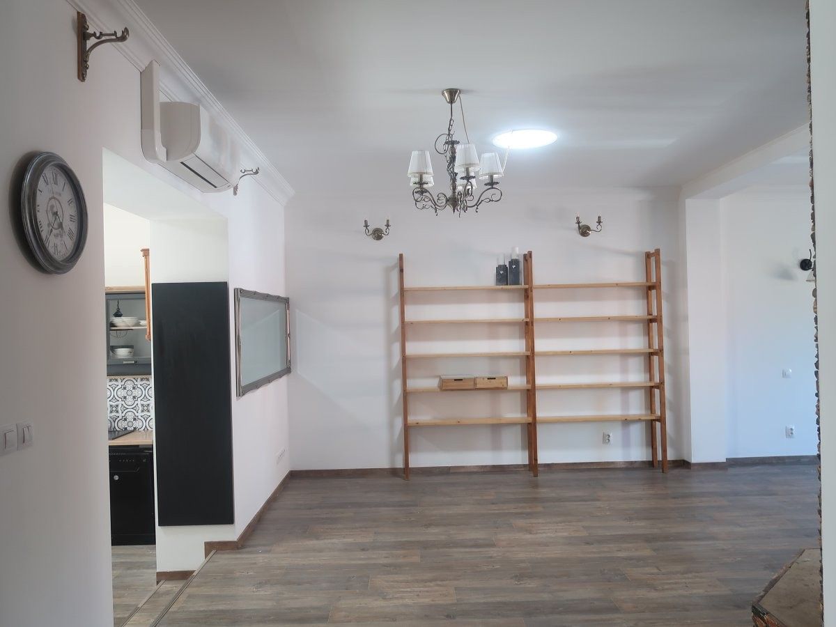 Pronájem bytu 3+1 100 m² - foto 6