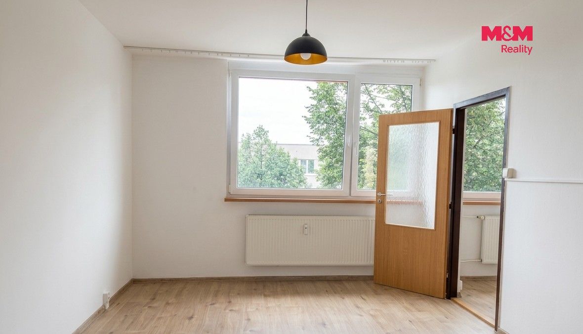 Pronájem bytu 1+1 35 m² - foto 3