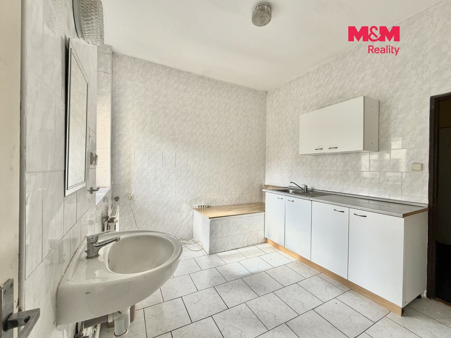 Pronájem komerčního prostoru 19 m² - foto 2