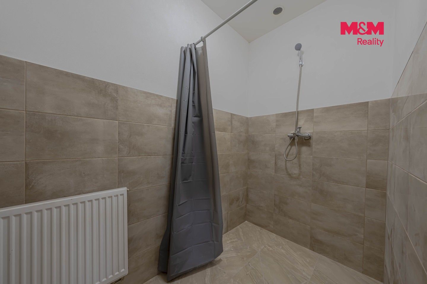 Pronájem domu 302 m² - foto 28