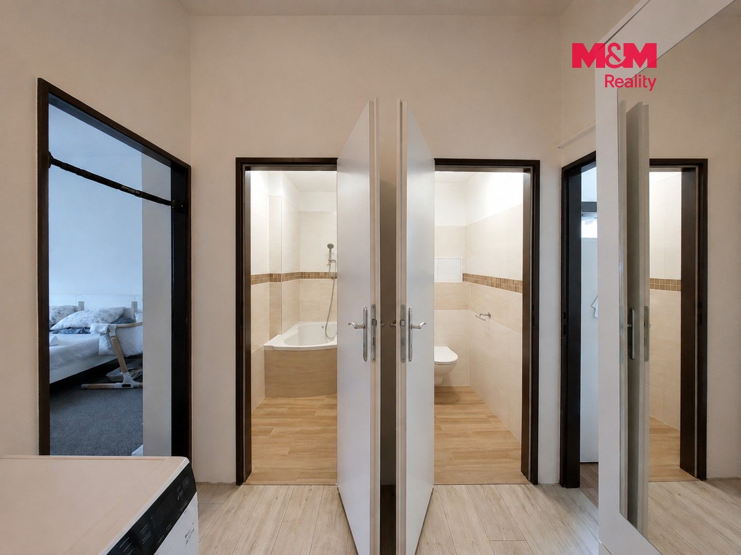 Prodej bytu 1+1 50 m² - foto 5