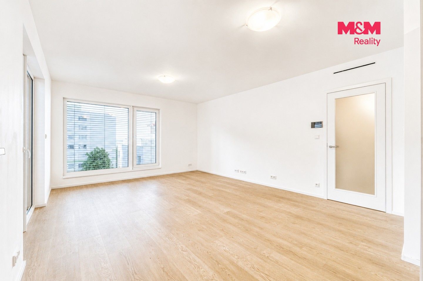 Pronájem bytu 2+kk 56 m² - foto 3