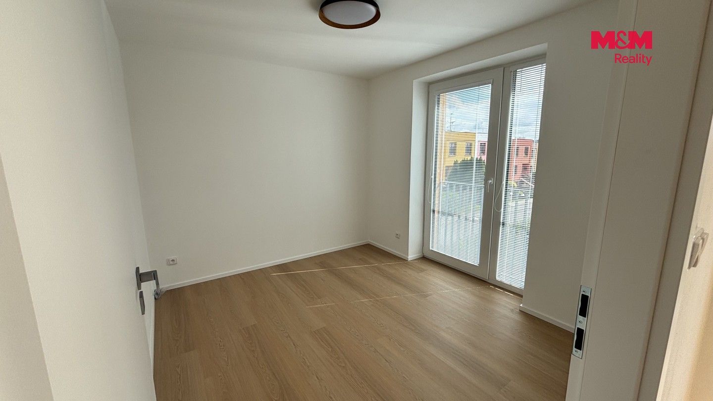 Pronájem bytu 4+kk 64 m² - foto 7